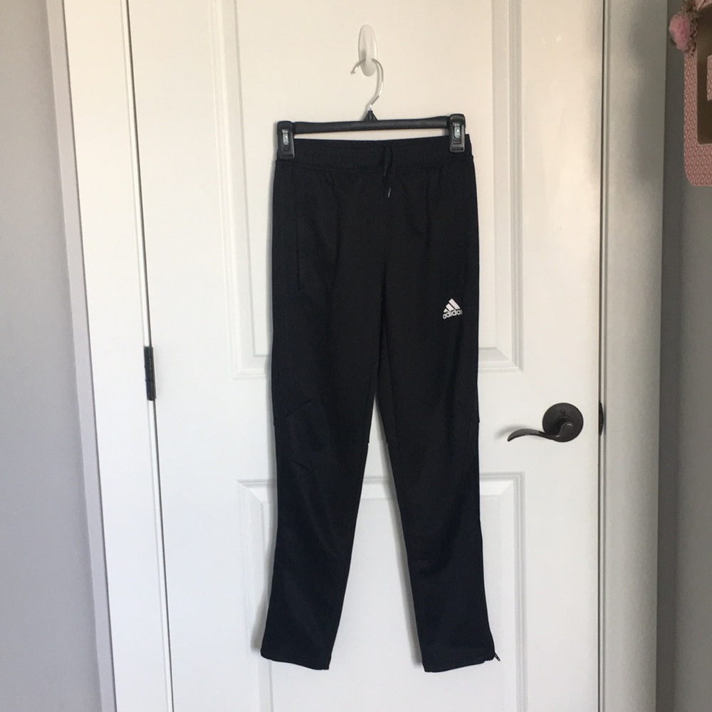 Adidas youth medium joggers